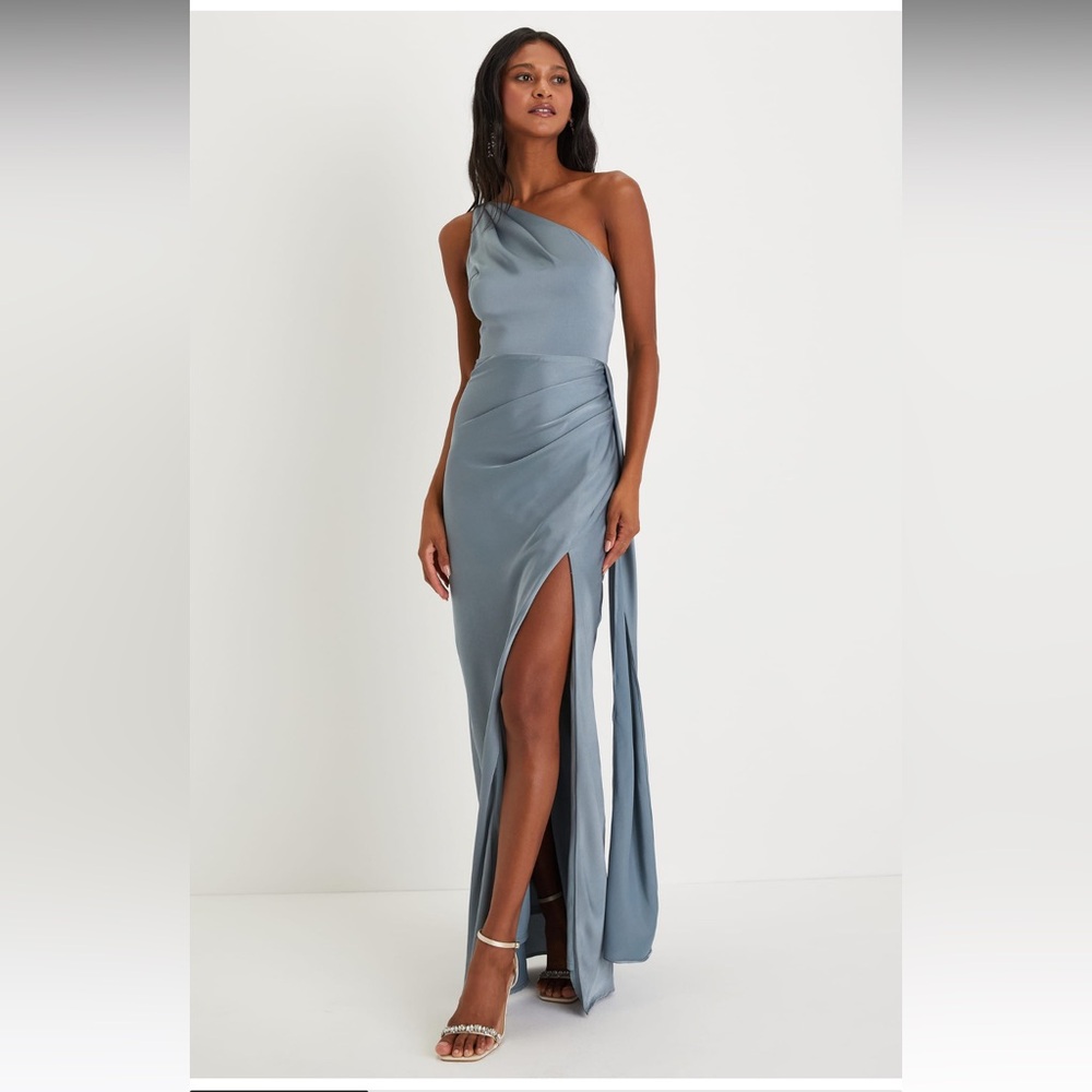 Elegant One-Shoulder Blue Dress